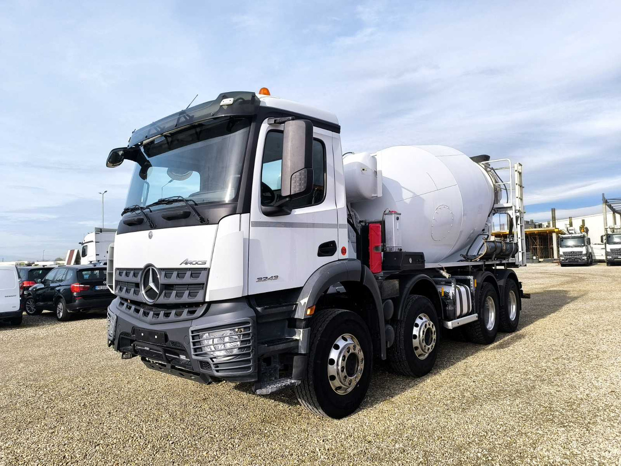 MERCEDES-BENZ AROCS 3243 LIEBHERR 9M3 - Concrete mixer truck: picture 3 MERCEDES-BENZ AROCS 3243 LIEBHERR 9M3 - Concrete mixer truck: picture 3