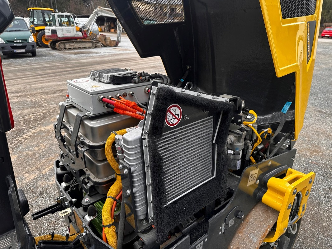 BOMAG DE BW 120 ADe-5 - Roller: picture 4 BOMAG DE BW 120 ADe-5 - Roller: picture 4