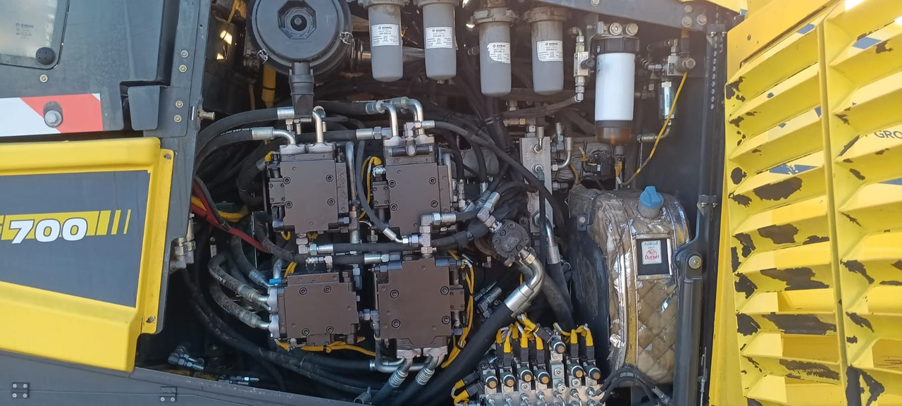 BOMAG IT BF 700 C-2 S500 Stage IV/Tier 4f - Asphalt paver: picture 3 BOMAG IT BF 700 C-2 S500 Stage IV/Tier 4f - Asphalt paver: picture 3