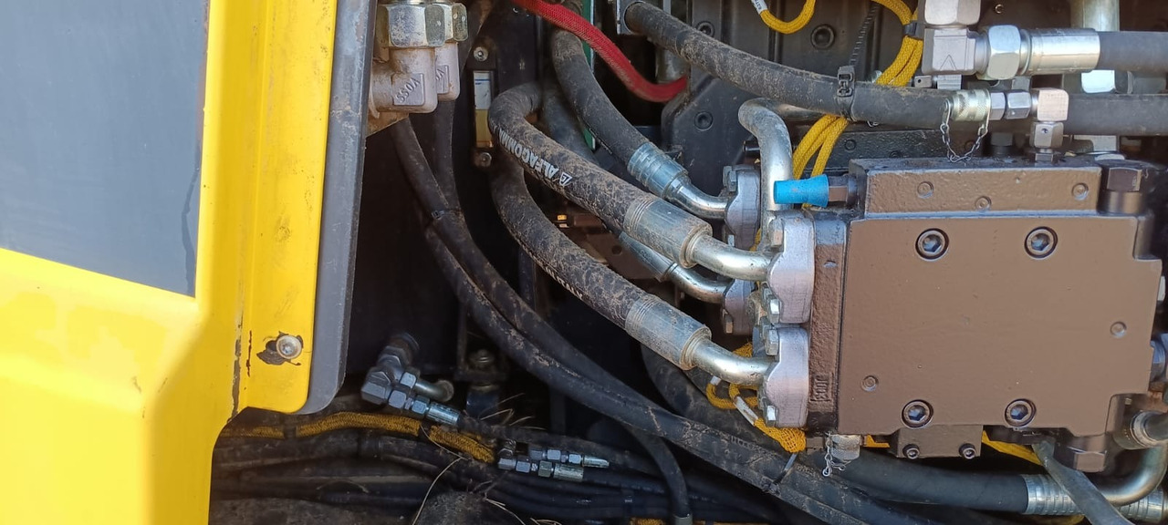 BOMAG IT BF 700 C-2 S500 Stage IV/Tier 4f - Asphalt paver: picture 2 BOMAG IT BF 700 C-2 S500 Stage IV/Tier 4f - Asphalt paver: picture 2