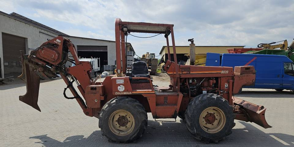 Pługoukładacz wibropług Ditch Witch 8020 układanie kabli światłowód - Construction machinery: picture 5 Pługoukładacz wibropług Ditch Witch 8020 układanie kabli światłowód - Construction machinery: picture 5