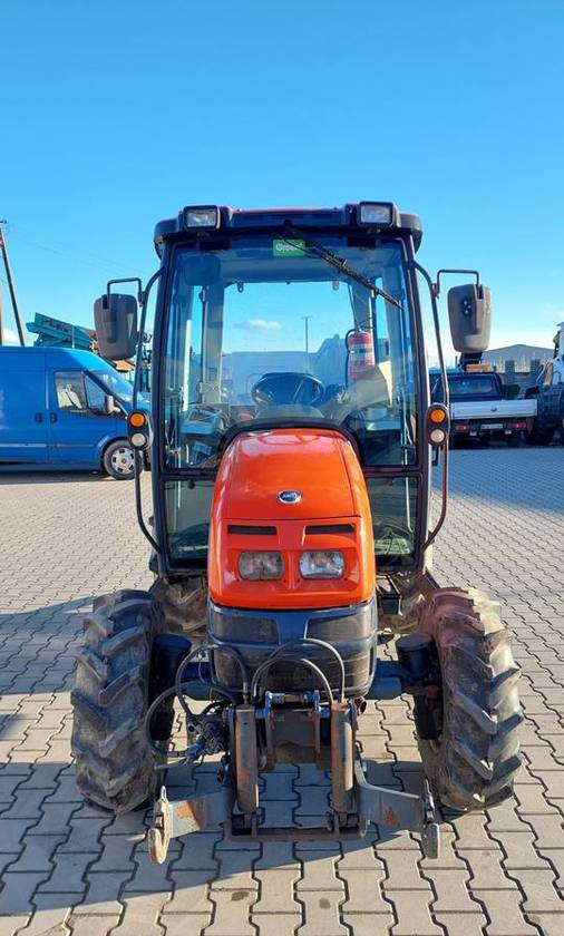 Kioti EX50 HST 50KM klimatyzacja przedni TUZ - Farm tractor: picture 3 Kioti EX50 HST 50KM klimatyzacja przedni TUZ - Farm tractor: picture 3