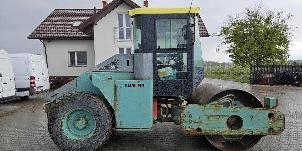 Walec guma-stal Amman AC70-2N - Compactor: picture 1 Walec guma-stal Amman AC70-2N - Compactor: picture 1
