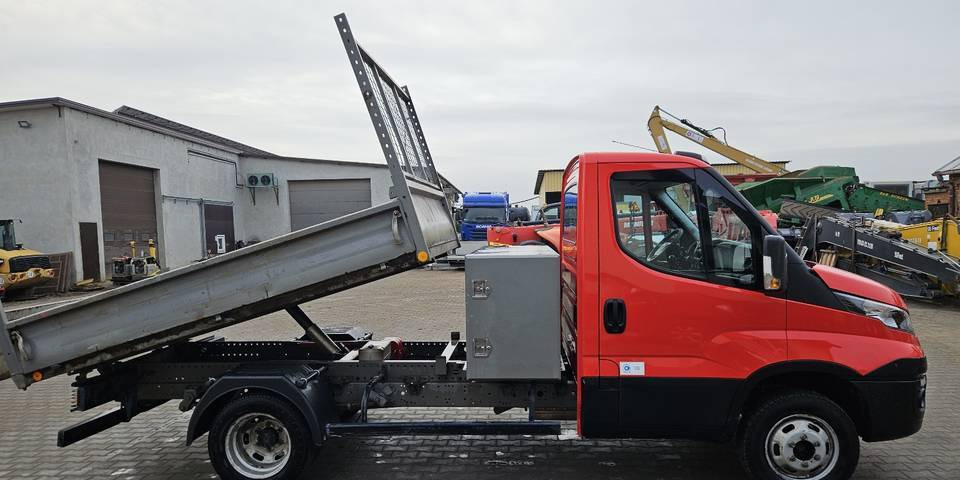 Wywrotka Iveco Daily 35S14 DMC 3,5t FV23% klima JPM - Tipper van: picture 5 Wywrotka Iveco Daily 35S14 DMC 3,5t FV23% klima JPM - Tipper van: picture 5