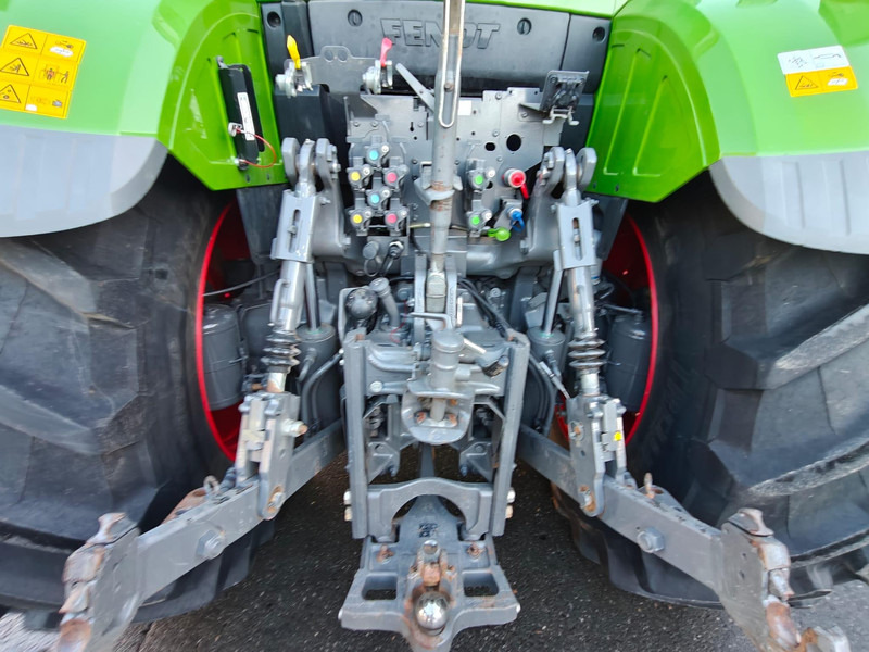 Fendt 724 Vario Profi plus leasing Fendt 724 Vario Profi plus: picture 8 Fendt 724 Vario Profi plus leasing Fendt 724 Vario Profi plus: picture 8