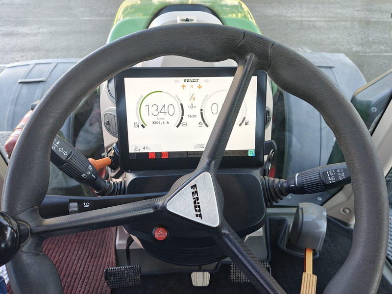 Fendt 724 Vario Profi plus leasing Fendt 724 Vario Profi plus: picture 12 Fendt 724 Vario Profi plus leasing Fendt 724 Vario Profi plus: picture 12