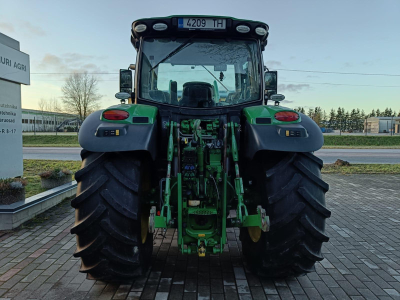 John Deere 6155R - Farm tractor: picture 5 John Deere 6155R - Farm tractor: picture 5