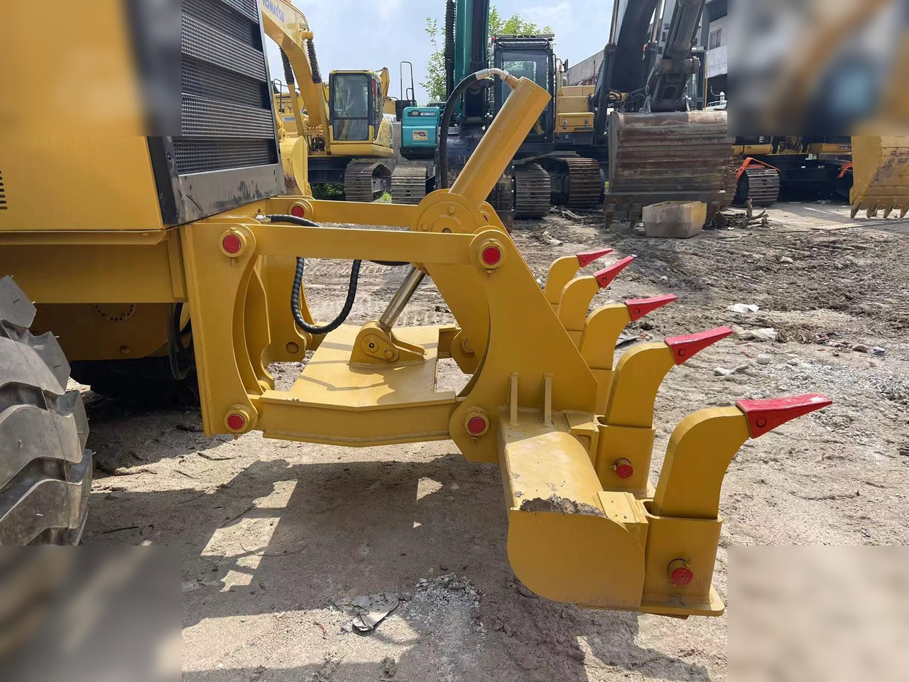 Grader CATERPILLAR 120H: picture 10