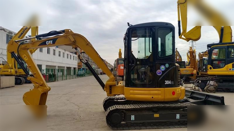 CATERPILLAR 304C CR - Mini excavator: picture 2 CATERPILLAR 304C CR - Mini excavator: picture 2