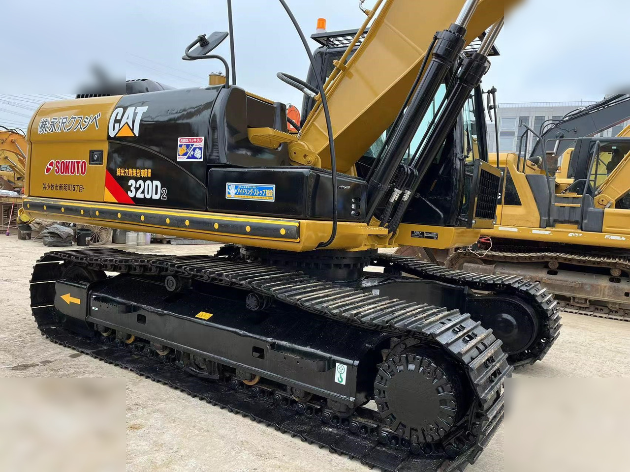CATERPILLAR 320D2 - Crawler excavator: picture 5 CATERPILLAR 320D2 - Crawler excavator: picture 5