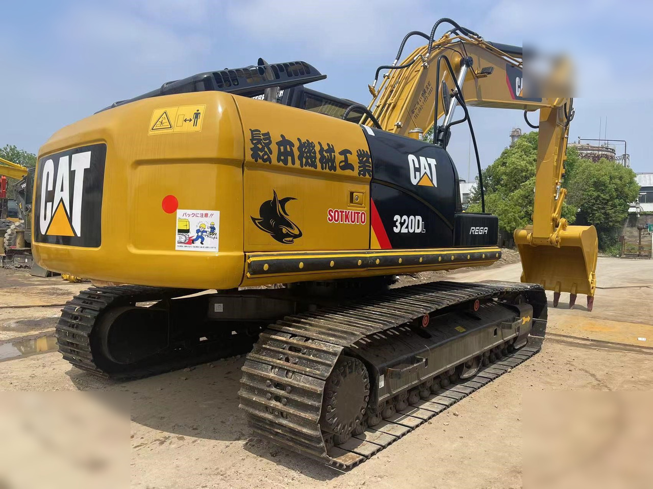 CATERPILLAR 320DL - Crawler excavator: picture 3 CATERPILLAR 320DL - Crawler excavator: picture 3