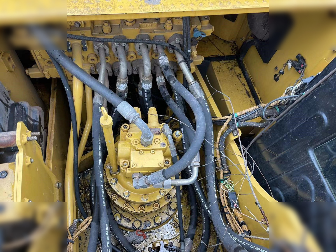 CATERPILLAR 320GC - Crawler excavator: picture 5 CATERPILLAR 320GC - Crawler excavator: picture 5