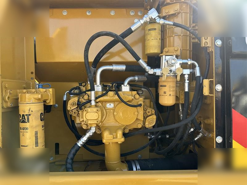 CATERPILLAR 323D - Crawler excavator: picture 5 CATERPILLAR 323D - Crawler excavator: picture 5