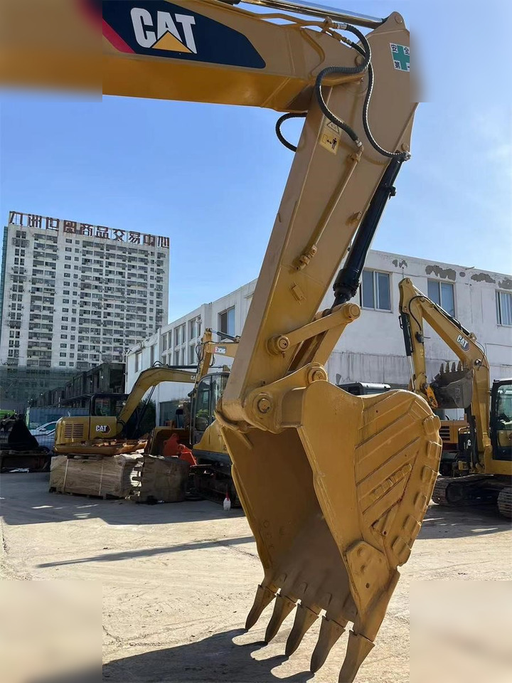 CATERPILLAR 324DL leasing CATERPILLAR 324DL: picture 6