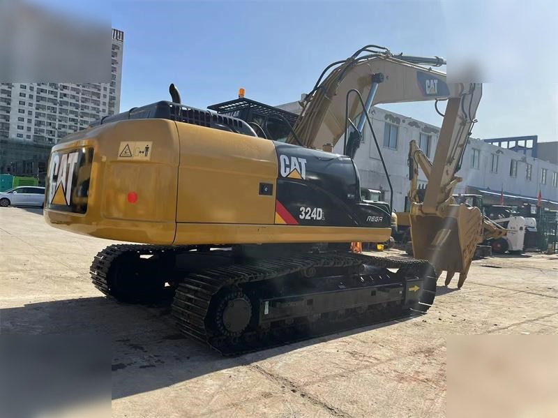 CATERPILLAR 324DL - Crawler excavator: picture 3 CATERPILLAR 324DL - Crawler excavator: picture 3