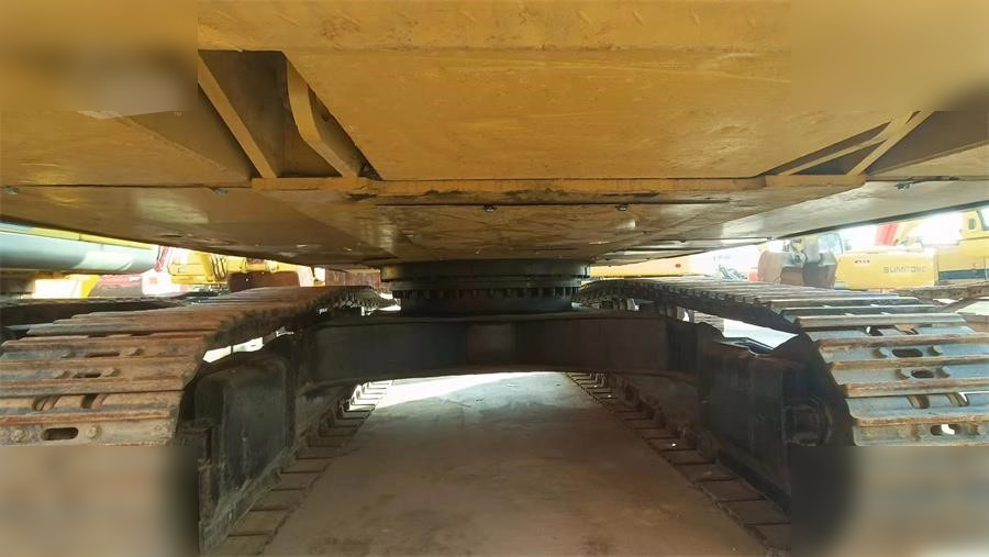 CATERPILLAR 330BL - Crawler excavator: picture 3 CATERPILLAR 330BL - Crawler excavator: picture 3