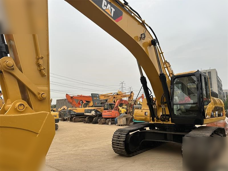 CATERPILLAR 330D - Crawler excavator: picture 4 CATERPILLAR 330D - Crawler excavator: picture 4