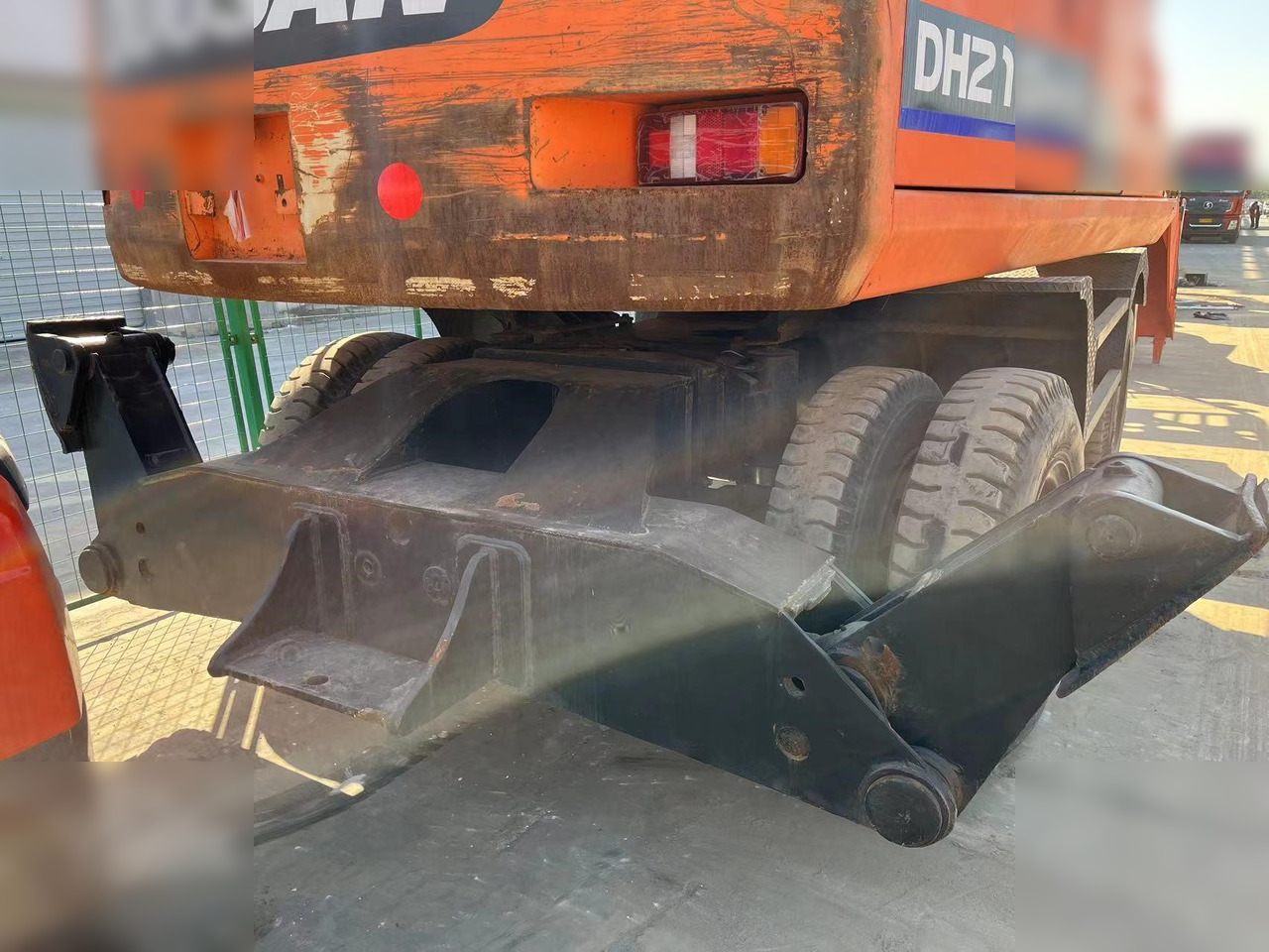 DOOSAN DH210W-7 - Wheel excavator: picture 5 DOOSAN DH210W-7 - Wheel excavator: picture 5