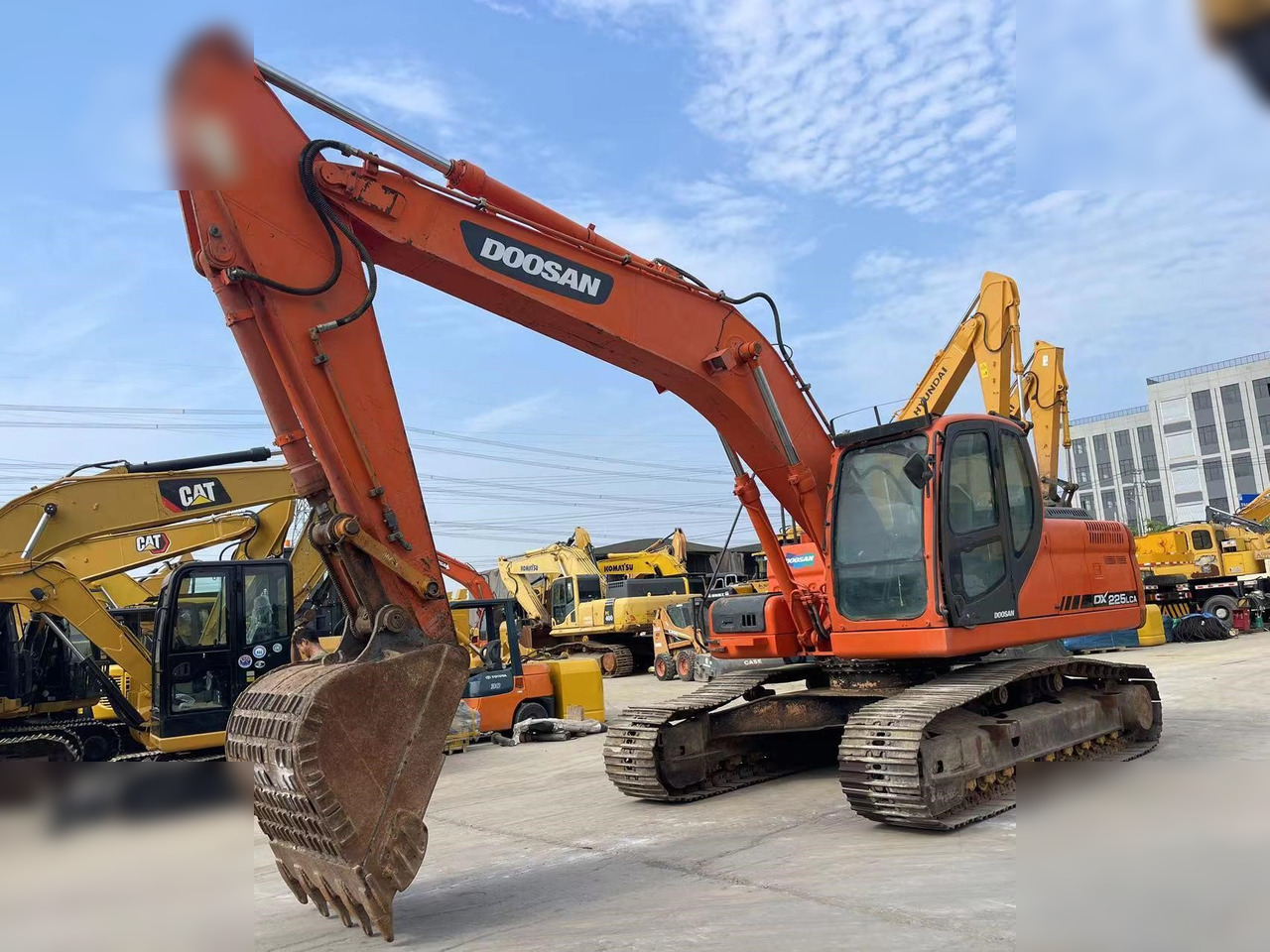 DOOSAN DX225 LCA - Crawler excavator: picture 2 DOOSAN DX225 LCA - Crawler excavator: picture 2