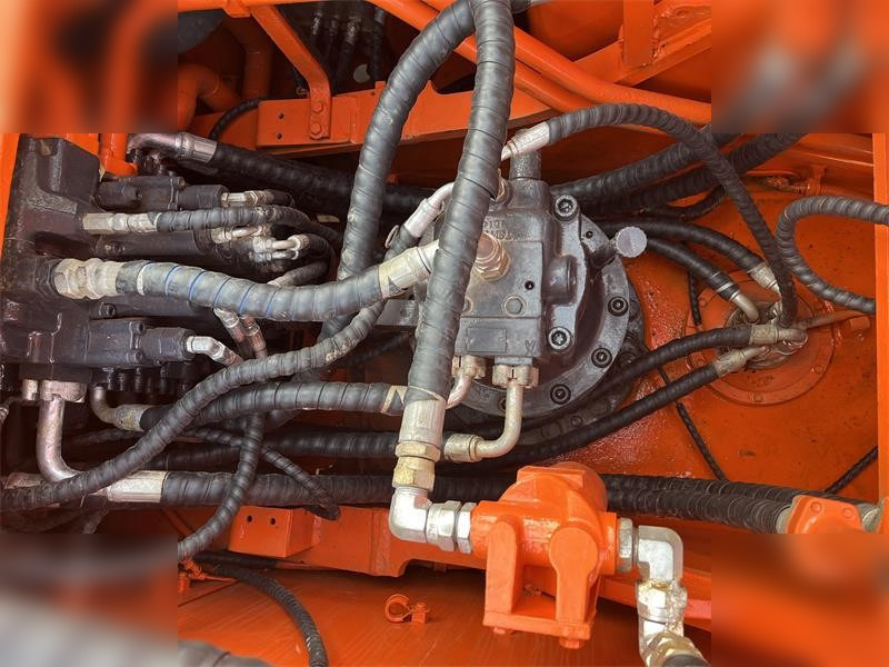 DOOSAN DX300 LC-9C - Crawler excavator: picture 5 DOOSAN DX300 LC-9C - Crawler excavator: picture 5