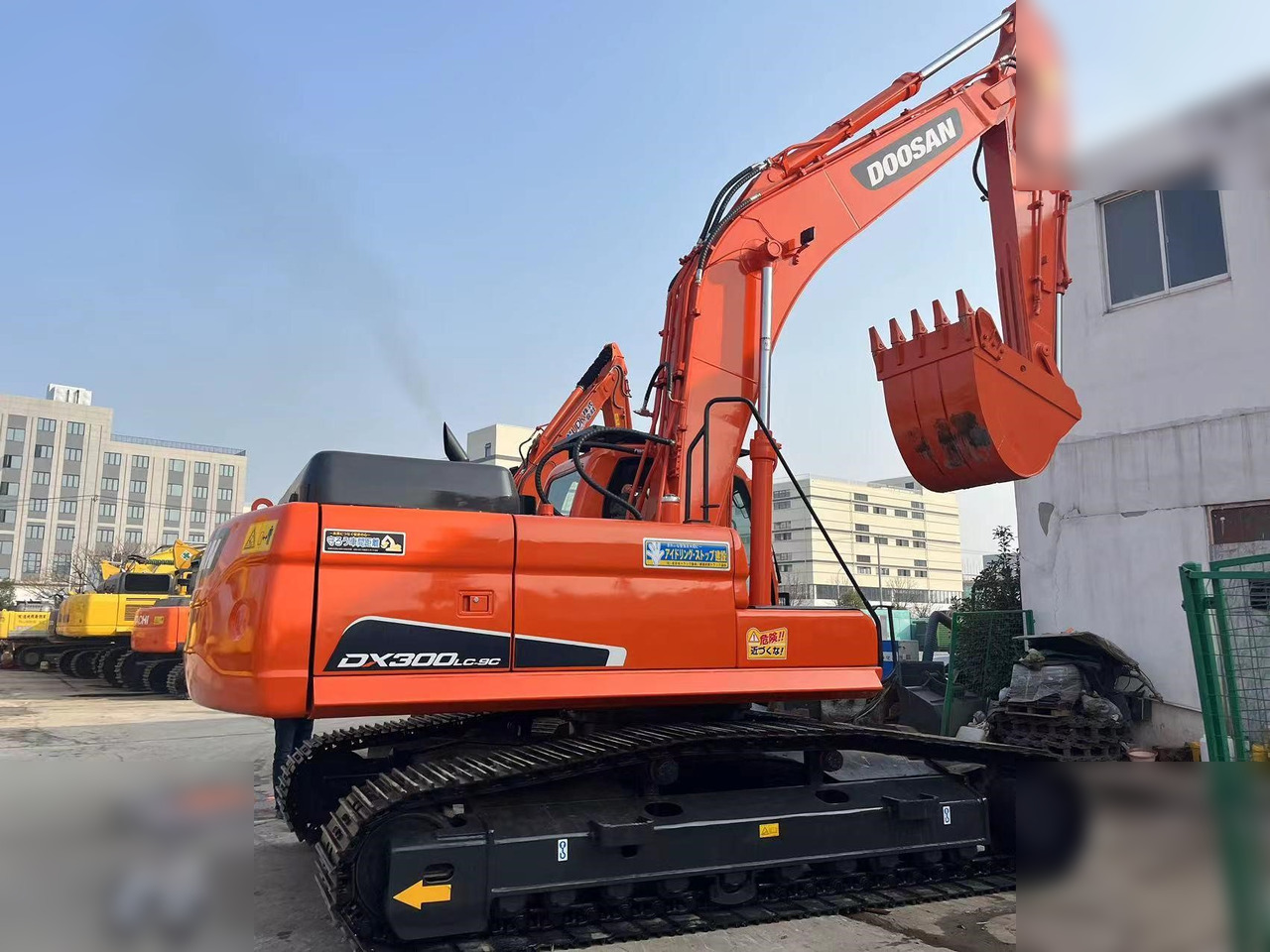 DOOSAN DX300 LC-9C - Crawler excavator: picture 4 DOOSAN DX300 LC-9C - Crawler excavator: picture 4