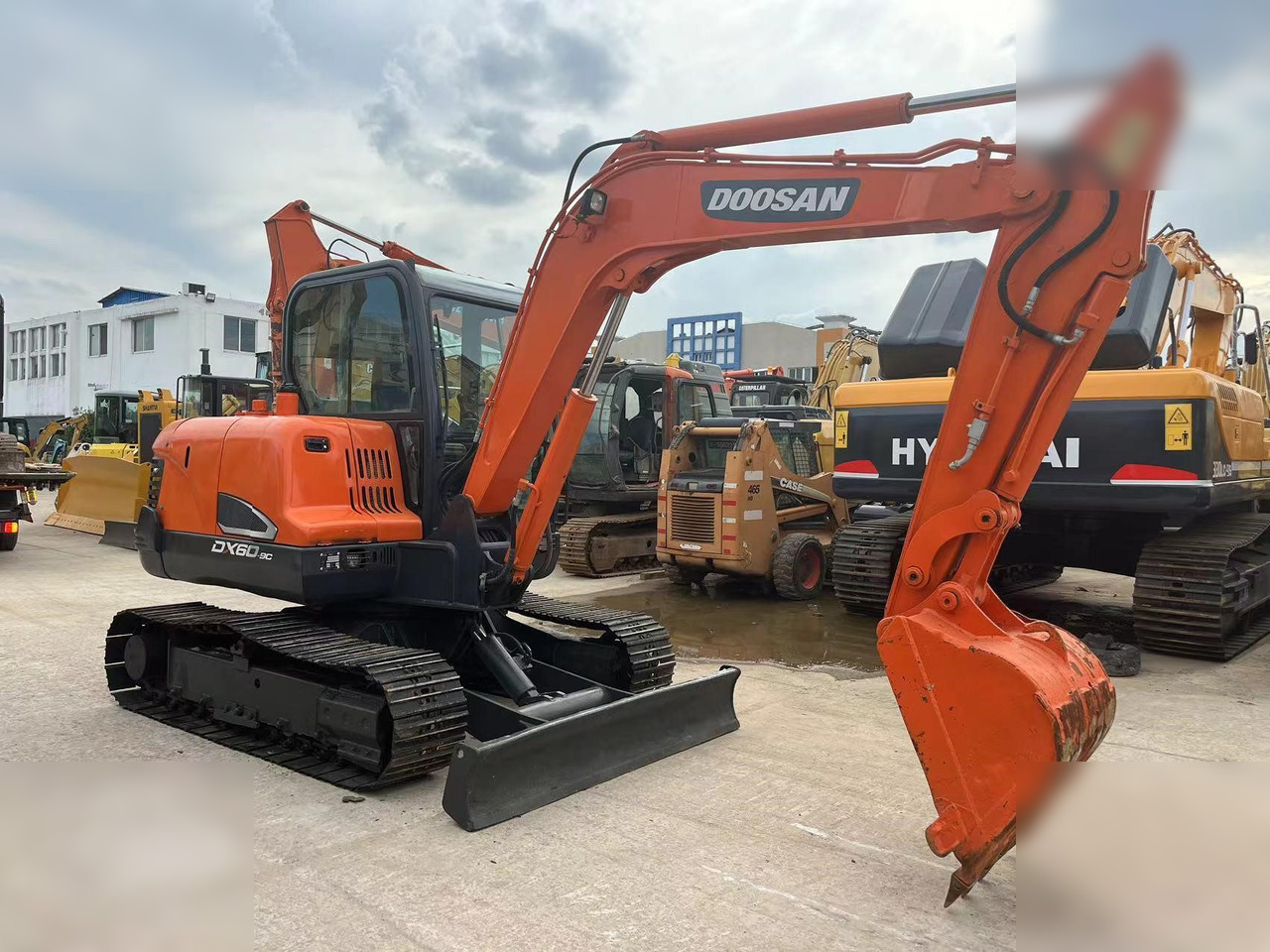 DOOSAN DX60-9C - Crawler excavator: picture 1 DOOSAN DX60-9C - Crawler excavator: picture 1