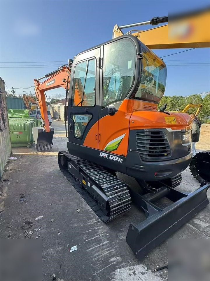 DOOSAN DX60E-10N - Crawler excavator: picture 5 DOOSAN DX60E-10N - Crawler excavator: picture 5
