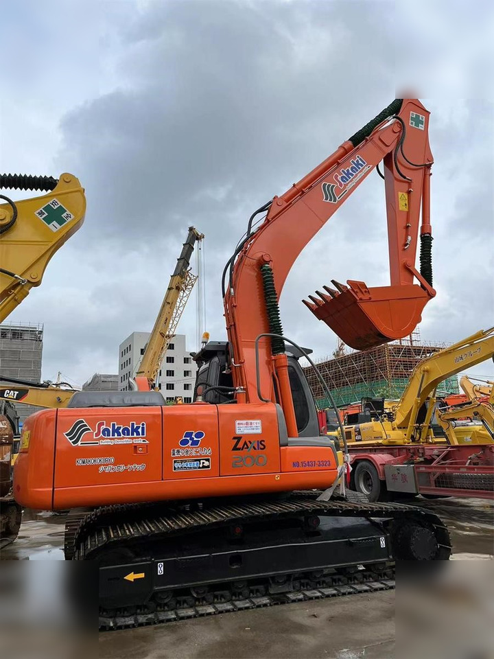 HITACHI ZX200 - Crawler excavator: picture 1 HITACHI ZX200 - Crawler excavator: picture 1