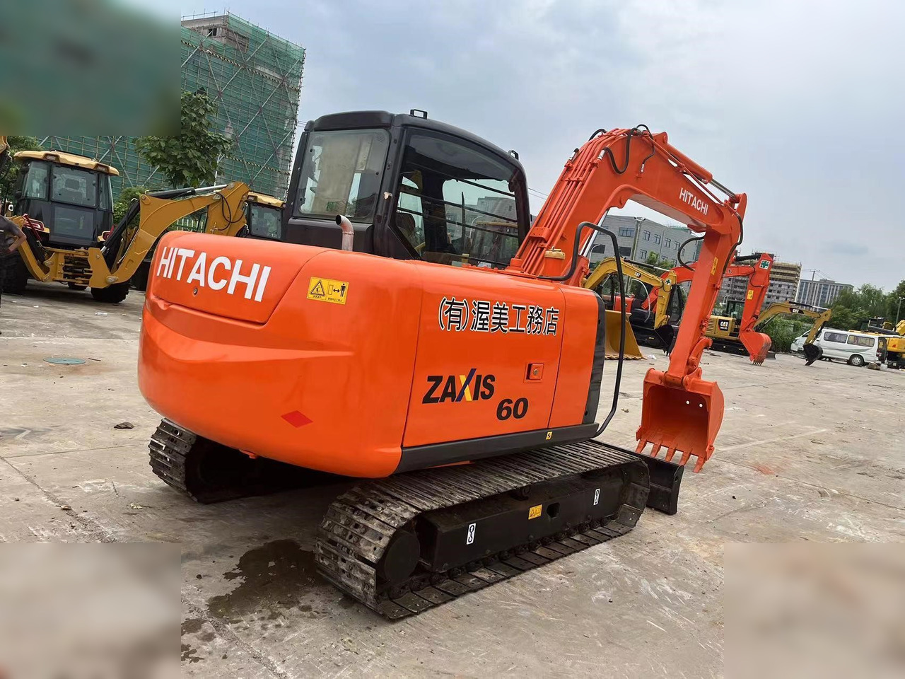 HITACHI ZX60 - Crawler excavator: picture 4 HITACHI ZX60 - Crawler excavator: picture 4