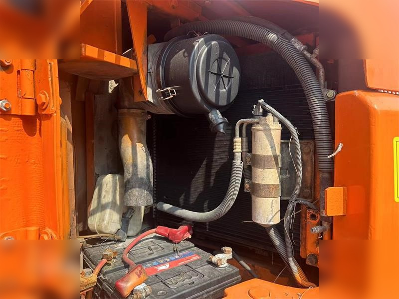 HITACHI ZX75US - Crawler excavator: picture 5 HITACHI ZX75US - Crawler excavator: picture 5