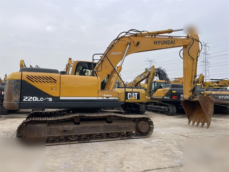 HYUNDAI ROBEX 220 LC-9 - Crawler excavator: picture 2 HYUNDAI ROBEX 220 LC-9 - Crawler excavator: picture 2