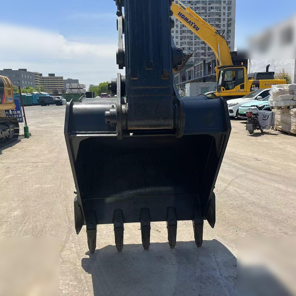 Crawler excavator HYUNDAI ROBEX 220 LC-9S: picture 6 Crawler excavator HYUNDAI ROBEX 220 LC-9S: picture 6
