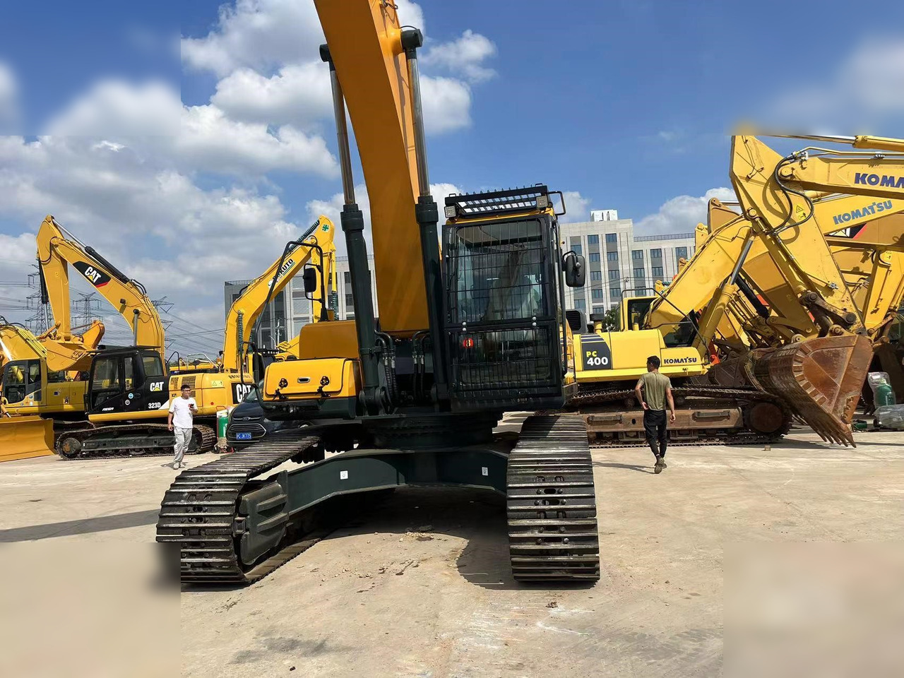 HYUNDAI ROBEX 330 LC-9S - Demolition excavator: picture 4 HYUNDAI ROBEX 330 LC-9S - Demolition excavator: picture 4