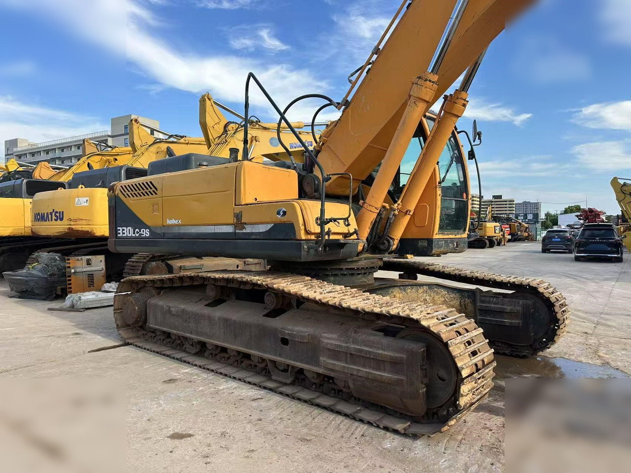 HYUNDAI ROBEX 330 LC-9S - Crawler excavator: picture 4 HYUNDAI ROBEX 330 LC-9S - Crawler excavator: picture 4