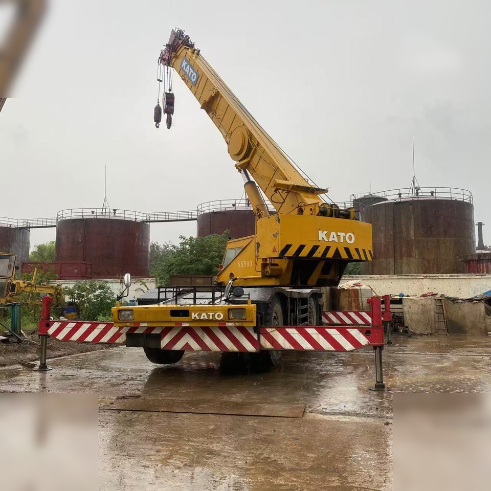 KATO SS500 - Rough terrain crane: picture 1 KATO SS500 - Rough terrain crane: picture 1