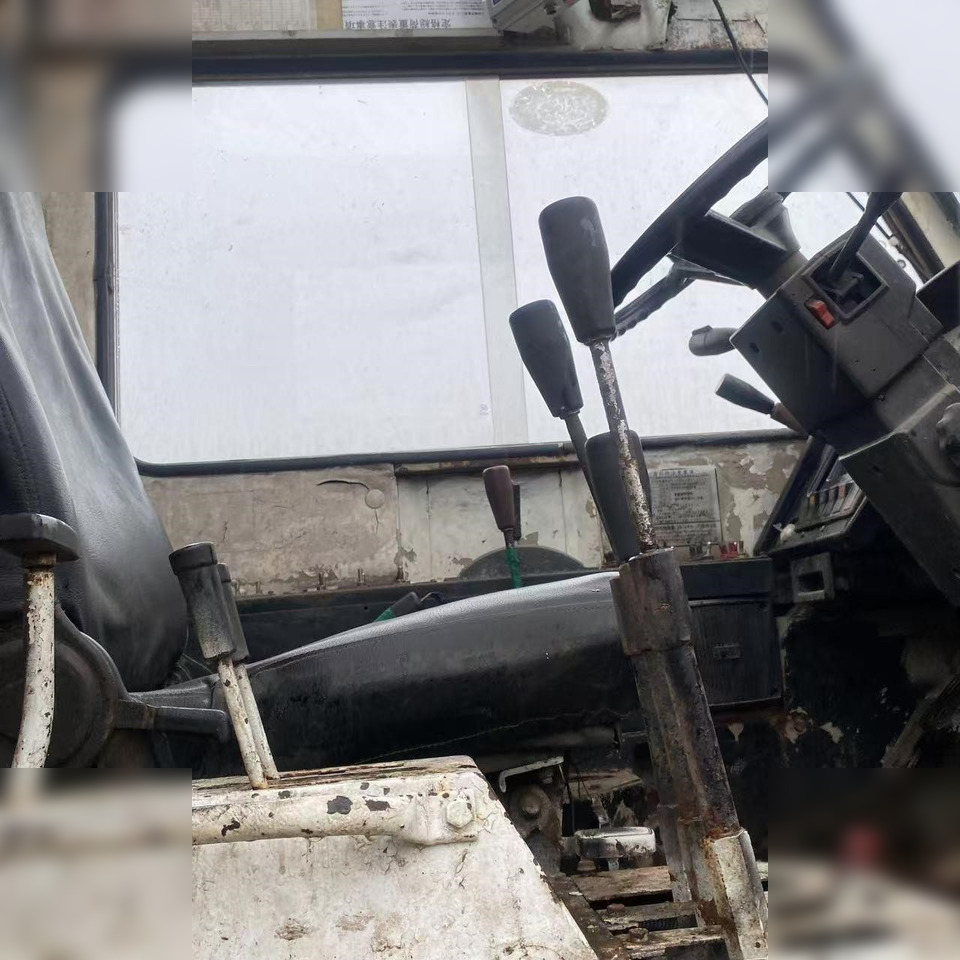 KATO SS500 - Rough terrain crane: picture 5 KATO SS500 - Rough terrain crane: picture 5