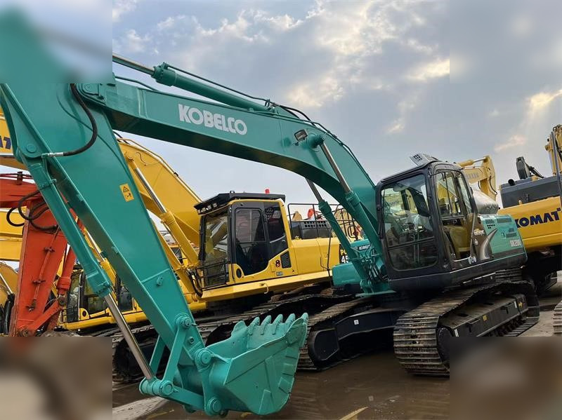 KOBELCO SK200-8 - Crawler excavator: picture 1 KOBELCO SK200-8 - Crawler excavator: picture 1