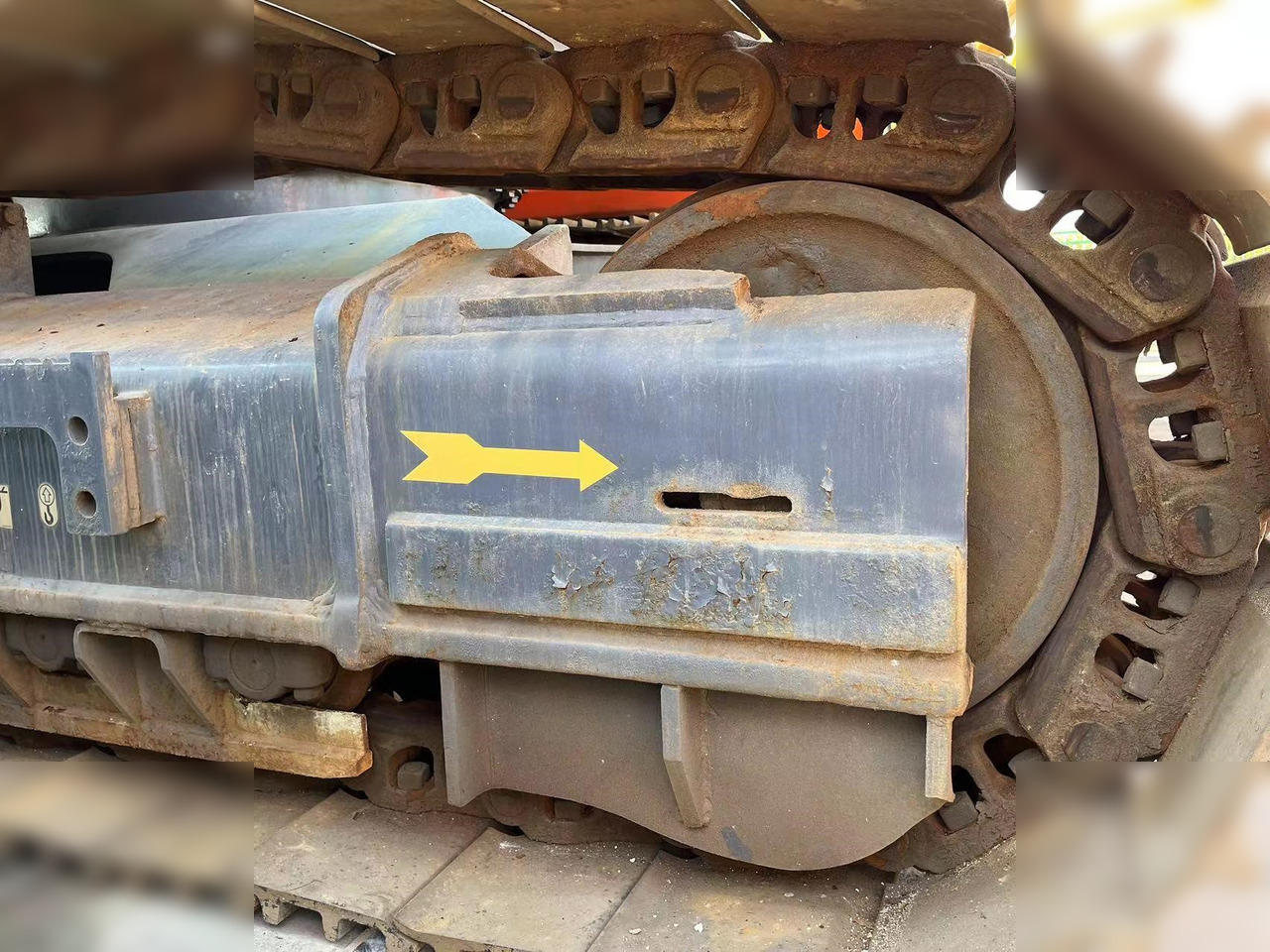 Crawler excavator KOBELCO SK350D: picture 6