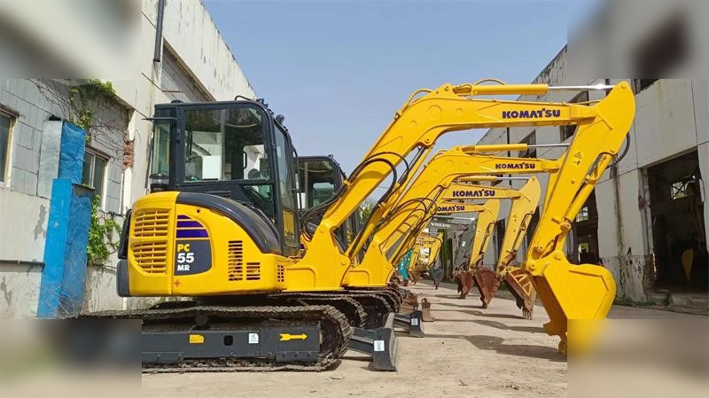 KOMATSU PC55MR-2 - Mini excavator: picture 1 KOMATSU PC55MR-2 - Mini excavator: picture 1