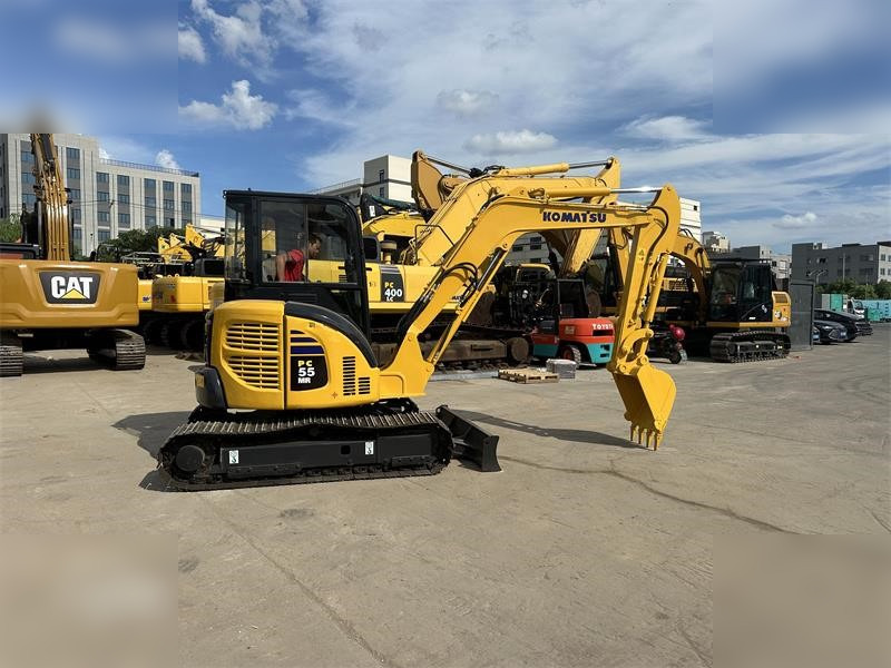 KOMATSU PC55MR-2 - Mini excavator: picture 2 KOMATSU PC55MR-2 - Mini excavator: picture 2
