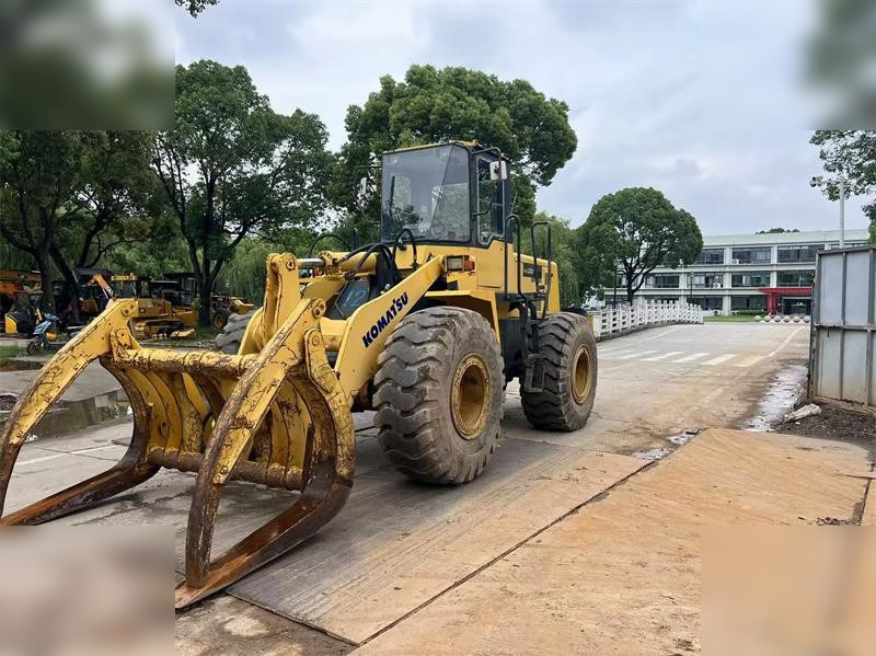 KOMATSU WA320-3 - Wheel loader: picture 2 KOMATSU WA320-3 - Wheel loader: picture 2