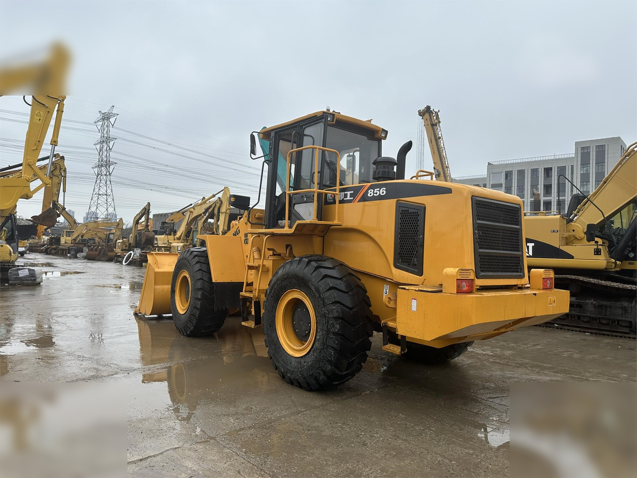 LIUGONG 856 - Wheel loader: picture 4 LIUGONG 856 - Wheel loader: picture 4