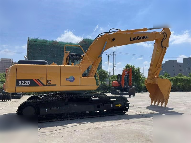 LIUGONG 922D - Crawler excavator: picture 2 LIUGONG 922D - Crawler excavator: picture 2