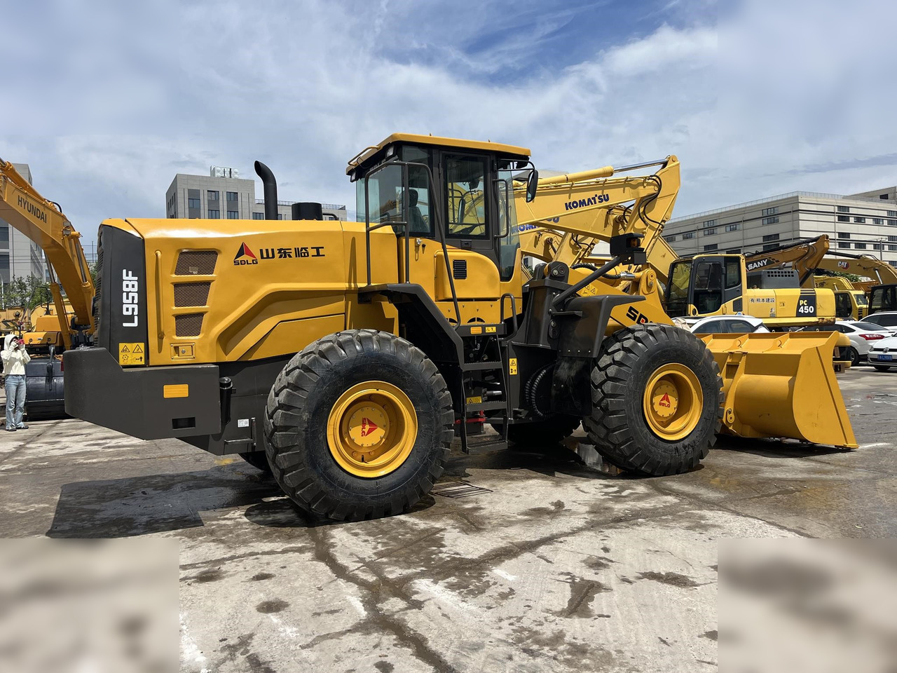 SDLG L958F - Wheel loader: picture 1 SDLG L958F - Wheel loader: picture 1