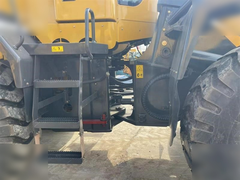 SDLG LG956L - Wheel loader: picture 5 SDLG LG956L - Wheel loader: picture 5