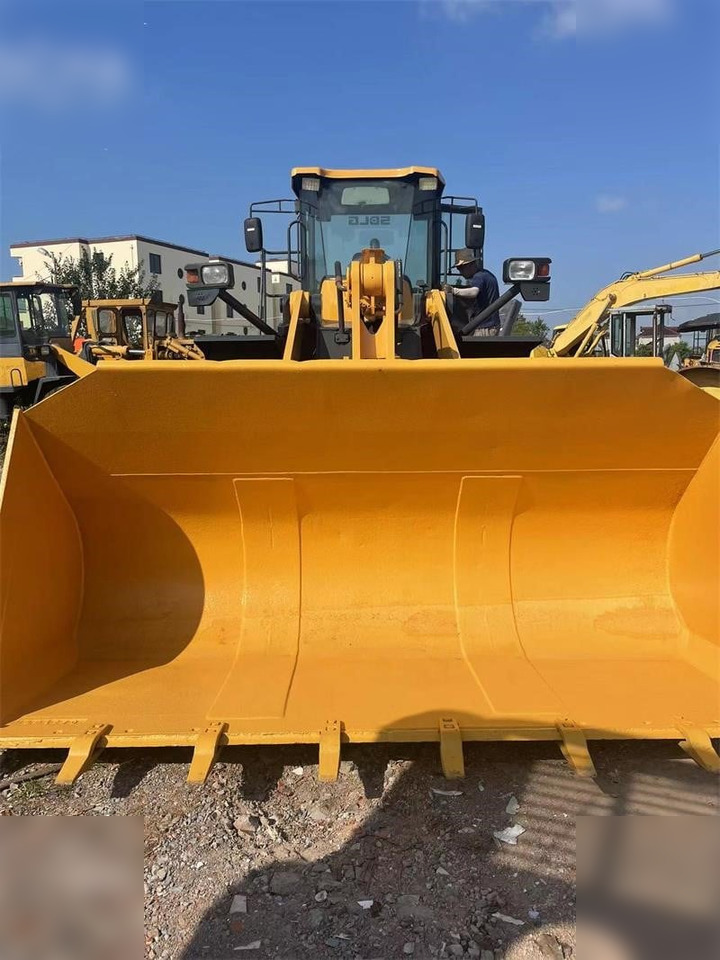 SDLG LG968V - Wheel loader: picture 3 SDLG LG968V - Wheel loader: picture 3