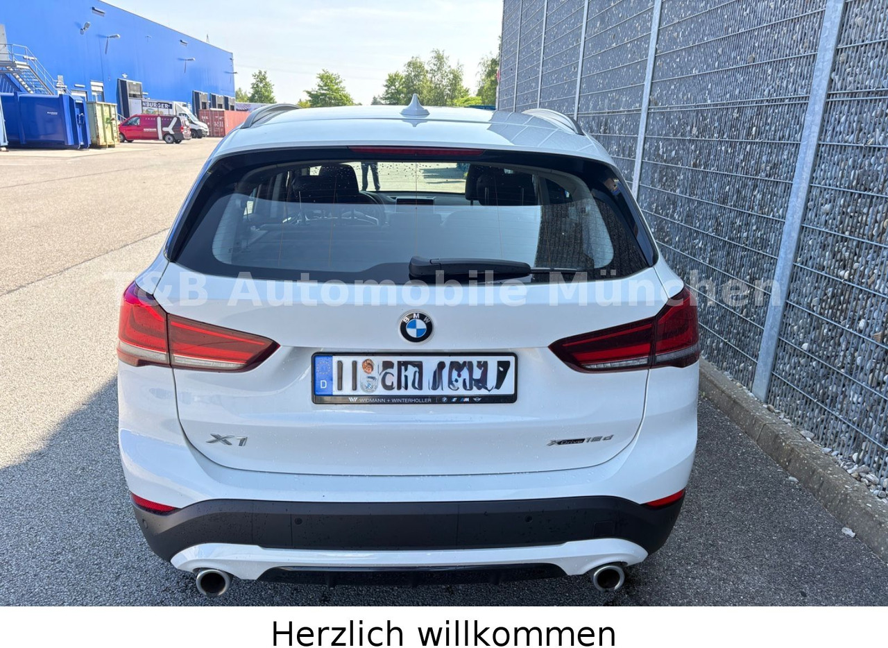 BMW X1 xDrive 18 d*Sport Line*LED*Navi*Teil-Leder* - SUV: picture 4 BMW X1 xDrive 18 d*Sport Line*LED*Navi*Teil-Leder* - SUV: picture 4