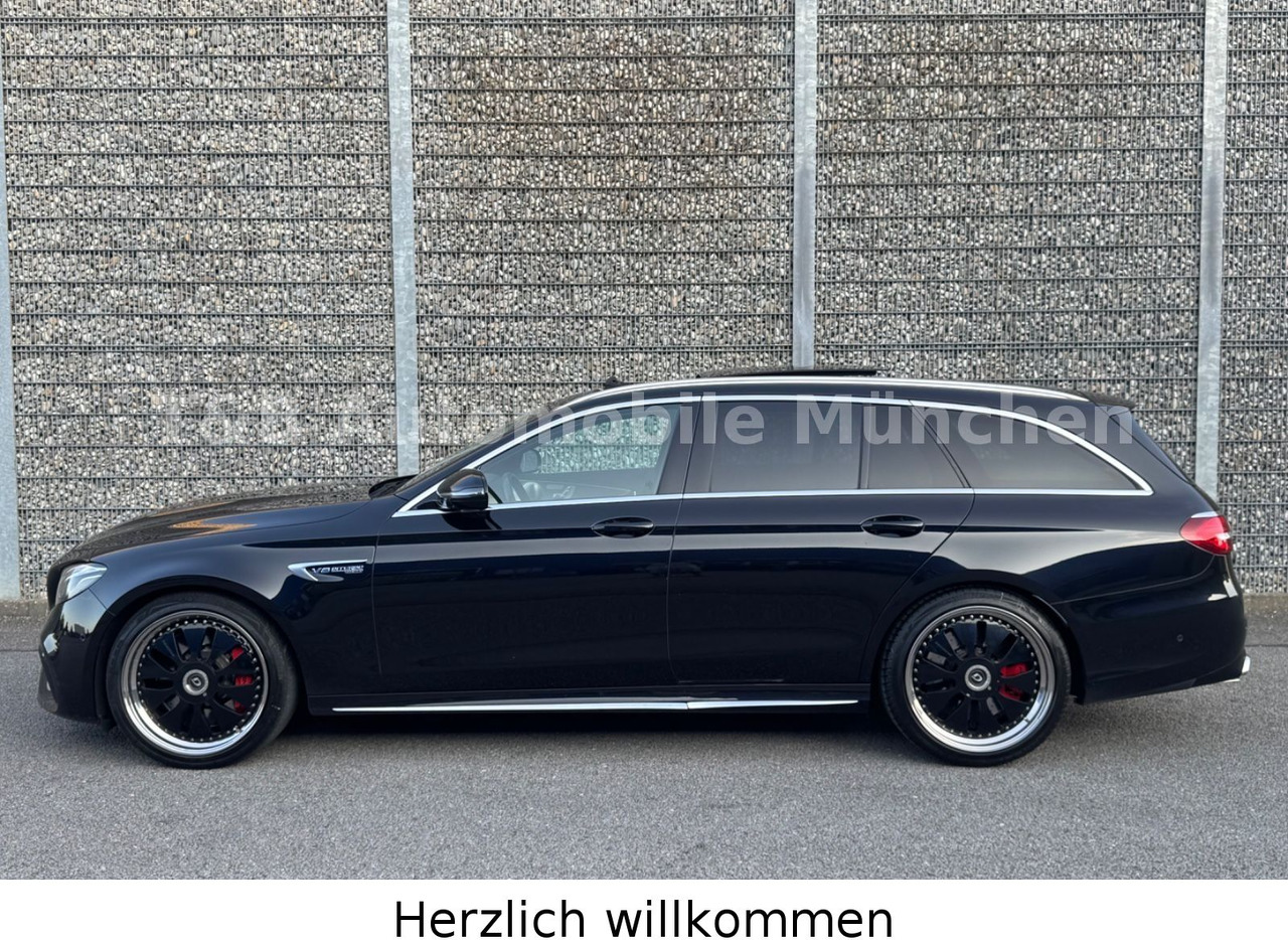 Mercedes-Benz E 63 S AMG*4Matic+*Panorama*MB-Garantie*Designo* - Car: picture 5 Mercedes-Benz E 63 S AMG*4Matic+*Panorama*MB-Garantie*Designo* - Car: picture 5