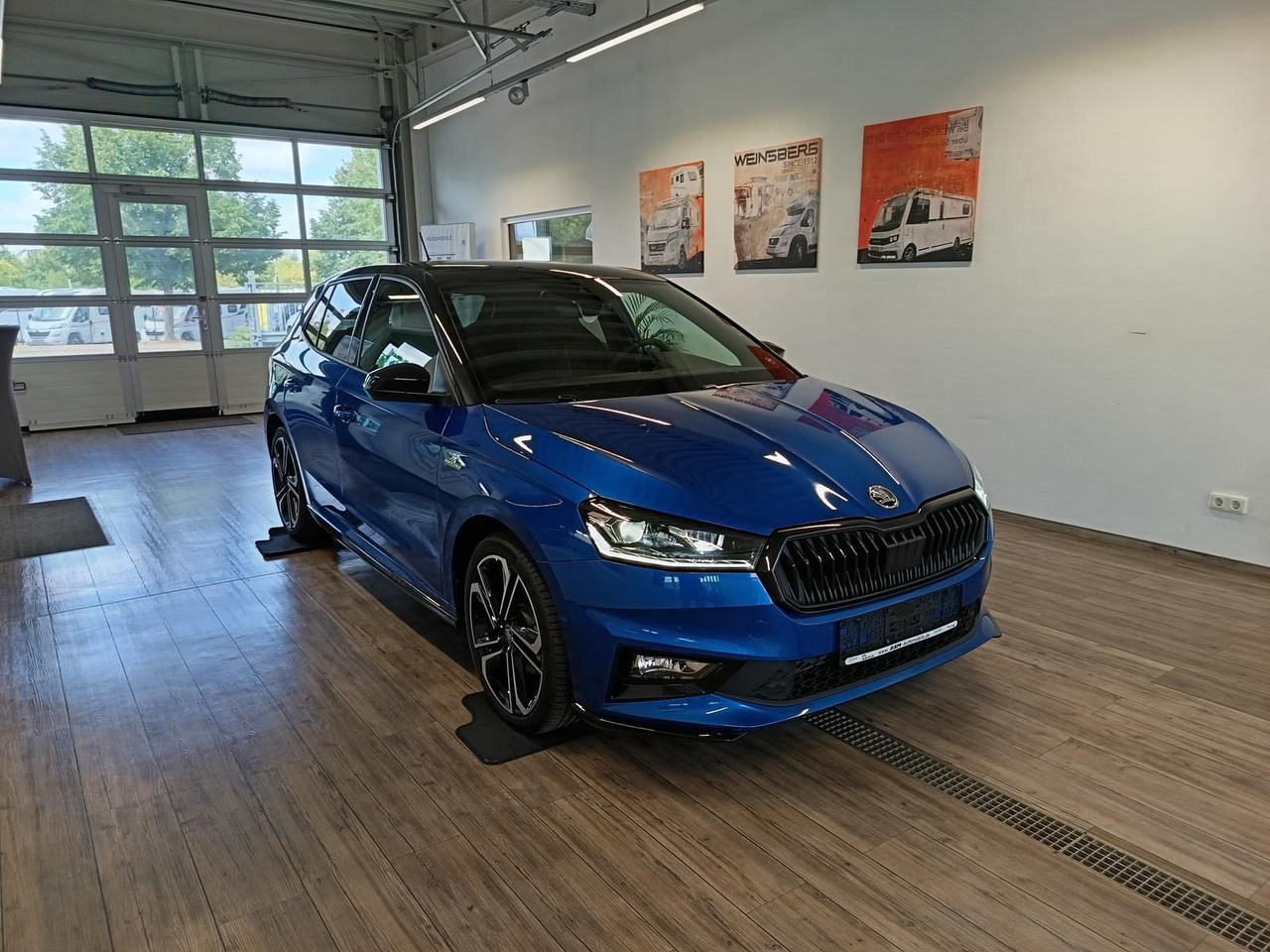 Skoda Fabia Monte Carlo 110 kW DSG*LED*ACC*R-KAM*KESSY - Sedan: picture 3 Skoda Fabia Monte Carlo 110 kW DSG*LED*ACC*R-KAM*KESSY - Sedan: picture 3