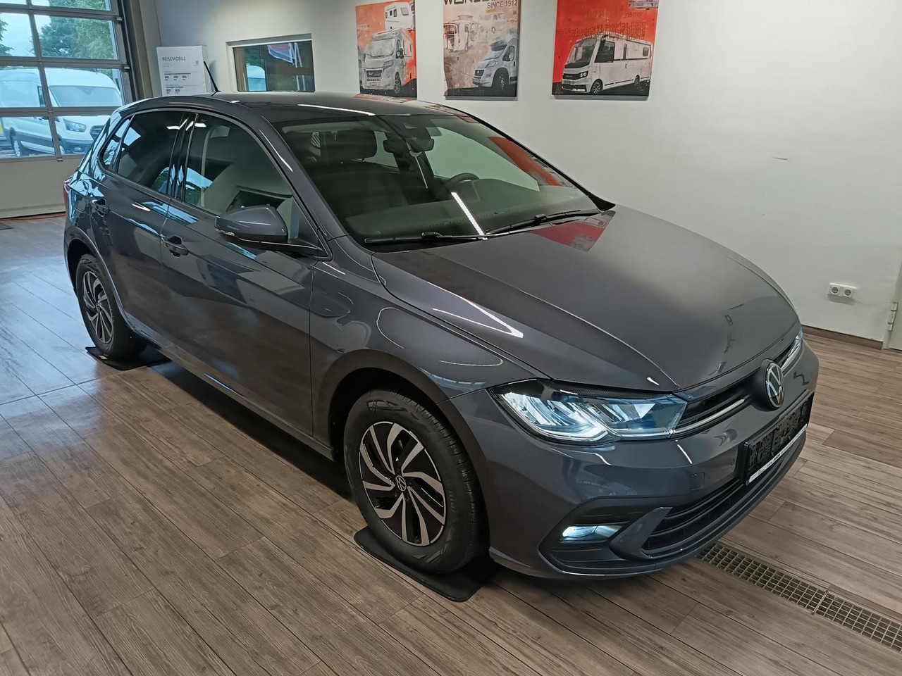 Volkswagen Polo Life 1.0 TSI 70 kW*LED*R-KAM*TEMP*PDC*SHZ* - Car: picture 3 Volkswagen Polo Life 1.0 TSI 70 kW*LED*R-KAM*TEMP*PDC*SHZ* - Car: picture 3